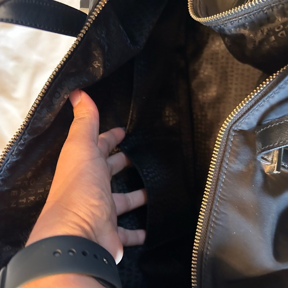 Kate spade weekender bag -EUC - Picture 11 of 13